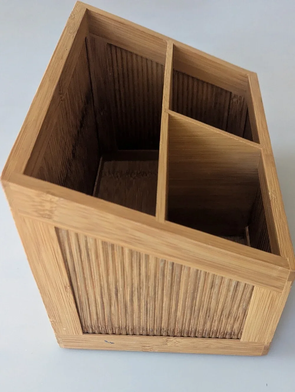 Pomerantz Bamboo Lattice Remote Control Organizer. 9.5